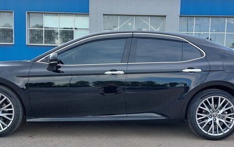 Toyota Camry, 2020 год, 3 290 000 рублей, 4 фотография