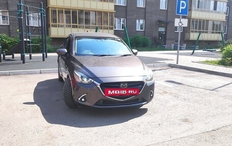 Mazda Demio IV, 2017 год, 960 000 рублей, 7 фотография
