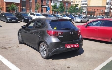 Mazda Demio IV, 2017 год, 960 000 рублей, 6 фотография