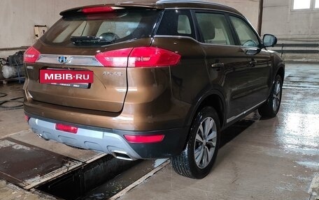 Geely Atlas I, 2021 год, 1 800 000 рублей, 6 фотография