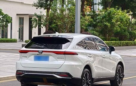 Toyota Venza, 2022 год, 3 739 000 рублей, 4 фотография