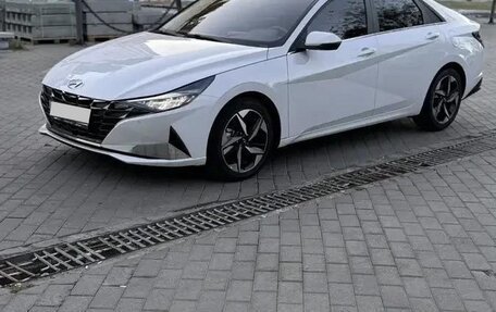 Hyundai Elantra, 2022 год, 1 490 000 рублей, 1 фотография