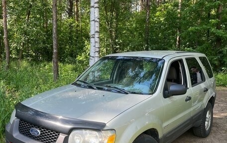 Ford Escape II, 2004 год, 370 000 рублей, 2 фотография