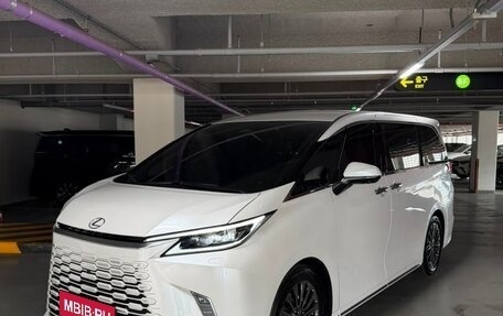 Lexus LM, 2026 год, 20 300 000 рублей, 1 фотография