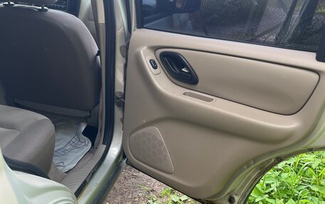 Ford Escape II, 2004 год, 370 000 рублей, 12 фотография