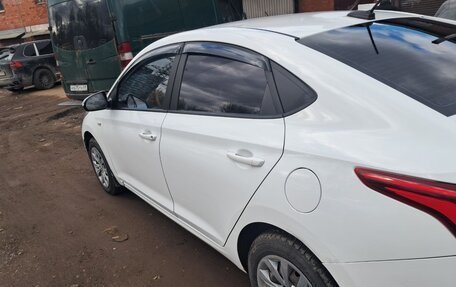 Hyundai Solaris II рестайлинг, 2020 год, 848 000 рублей, 4 фотография