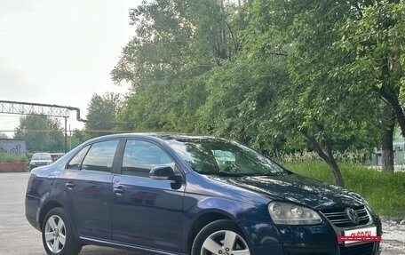 Volkswagen Jetta VI, 2007 год, 400 000 рублей, 3 фотография