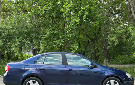 Volkswagen Jetta VI, 2007 год, 400 000 рублей, 4 фотография