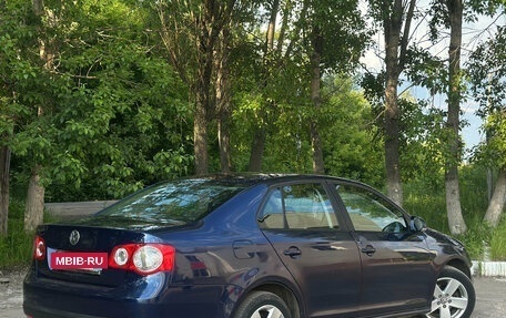 Volkswagen Jetta VI, 2007 год, 400 000 рублей, 8 фотография