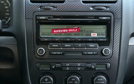 Volkswagen Jetta VI, 2007 год, 400 000 рублей, 13 фотография