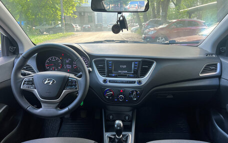Hyundai Solaris II рестайлинг, 2018 год, 660 000 рублей, 8 фотография