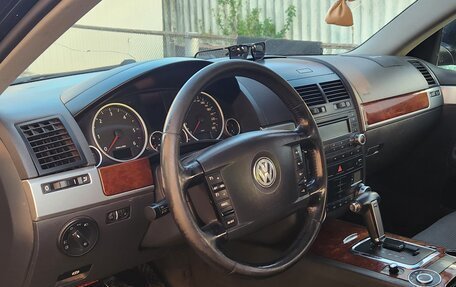 Volkswagen Touareg III, 2007 год, 700 000 рублей, 3 фотография