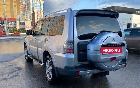 Mitsubishi Pajero IV, 2007 год, 1 350 000 рублей, 3 фотография
