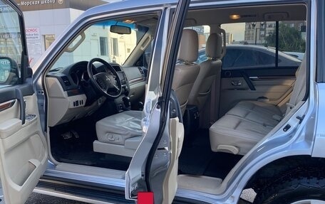 Mitsubishi Pajero IV, 2007 год, 1 350 000 рублей, 6 фотография