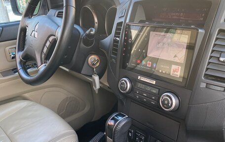 Mitsubishi Pajero IV, 2007 год, 1 350 000 рублей, 16 фотография