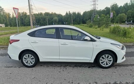 Hyundai Solaris II рестайлинг, 2019 год, 1 230 000 рублей, 5 фотография