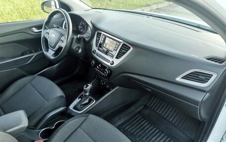 Hyundai Solaris II рестайлинг, 2019 год, 1 230 000 рублей, 20 фотография
