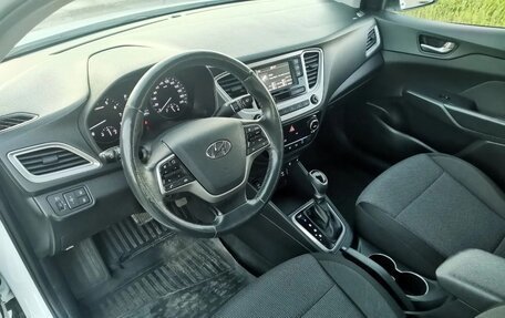 Hyundai Solaris II рестайлинг, 2019 год, 1 230 000 рублей, 14 фотография