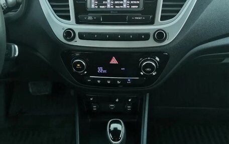 Hyundai Solaris II рестайлинг, 2019 год, 1 230 000 рублей, 13 фотография