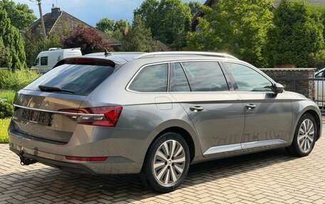 Skoda Superb III рестайлинг, 2023 год, 2 250 000 рублей, 3 фотография