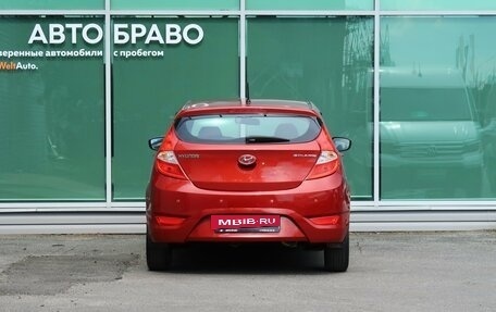 Hyundai Solaris II рестайлинг, 2012 год, 829 000 рублей, 10 фотография