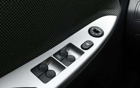 Hyundai Solaris II рестайлинг, 2012 год, 829 000 рублей, 24 фотография