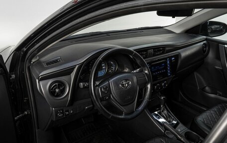 Toyota Corolla, 2018 год, 1 539 000 рублей, 10 фотография