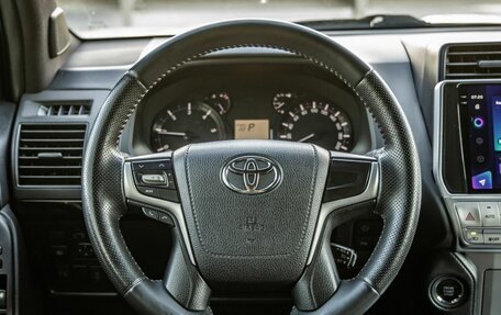 Toyota Land Cruiser Prado 150 рестайлинг 2, 2019 год, 4 498 000 рублей, 17 фотография