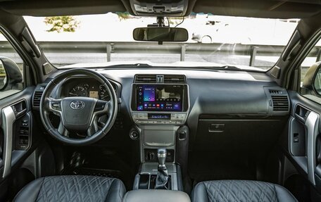 Toyota Land Cruiser Prado 150 рестайлинг 2, 2019 год, 4 498 000 рублей, 14 фотография