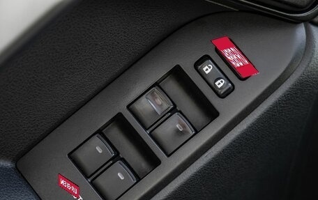 Toyota Land Cruiser Prado 150 рестайлинг 2, 2019 год, 4 498 000 рублей, 16 фотография