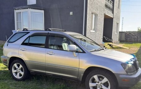 Lexus RX IV рестайлинг, 2000 год, 800 000 рублей, 14 фотография