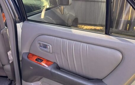 Lexus RX IV рестайлинг, 2000 год, 800 000 рублей, 15 фотография