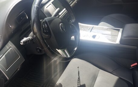 Jaguar XF I рестайлинг, 2013 год, 1 400 000 рублей, 2 фотография