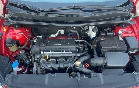 Hyundai Solaris II рестайлинг, 2013 год, 800 000 рублей, 3 фотография