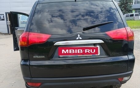 Mitsubishi Pajero Sport II рестайлинг, 2010 год, 1 100 000 рублей, 8 фотография
