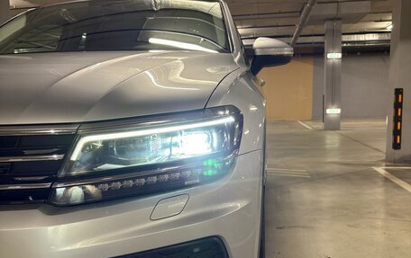 Volkswagen Tiguan II, 2018 год, 2 999 999 рублей, 11 фотография