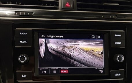 Volkswagen Tiguan II, 2018 год, 2 999 999 рублей, 20 фотография