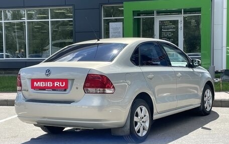 Volkswagen Polo VI (EU Market), 2012 год, 800 000 рублей, 5 фотография