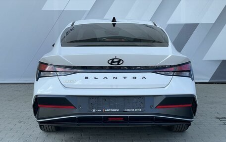 Hyundai Elantra, 2024 год, 2 770 000 рублей, 8 фотография