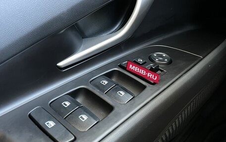 Hyundai Elantra, 2024 год, 2 770 000 рублей, 17 фотография