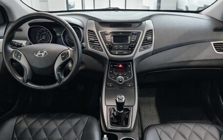 Hyundai Elantra V, 2014 год, 985 000 рублей, 10 фотография