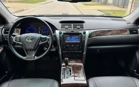 Toyota Camry, 2016 год, 1 695 000 рублей, 5 фотография