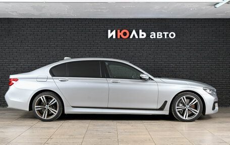 BMW 7 серия, 2017 год, 2 670 000 рублей, 8 фотография