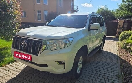 Toyota Land Cruiser Prado 150 рестайлинг 2, 2019 год, 5 100 000 рублей, 1 фотография