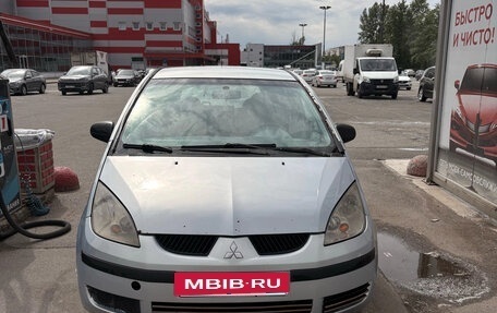 Mitsubishi Colt VI рестайлинг, 2005 год, 138 000 рублей, 3 фотография
