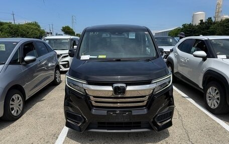 Honda Stepwgn IV, 2021 год, 1 760 000 рублей, 2 фотография
