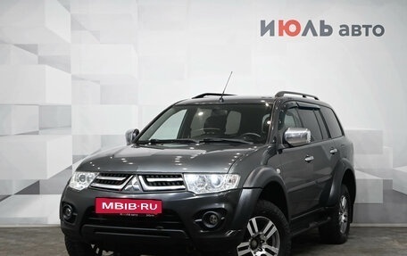 Mitsubishi Pajero Sport II рестайлинг, 2014 год, 2 050 000 рублей, 2 фотография