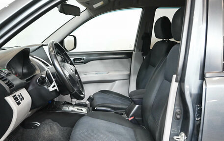Mitsubishi Pajero Sport II рестайлинг, 2014 год, 2 050 000 рублей, 15 фотография