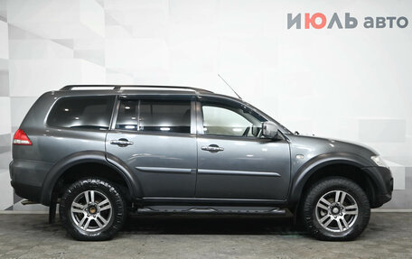 Mitsubishi Pajero Sport II рестайлинг, 2014 год, 2 050 000 рублей, 10 фотография