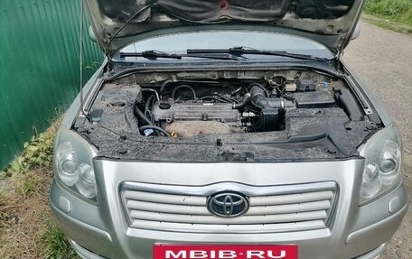 Toyota Avensis III рестайлинг, 2005 год, 650 000 рублей, 8 фотография